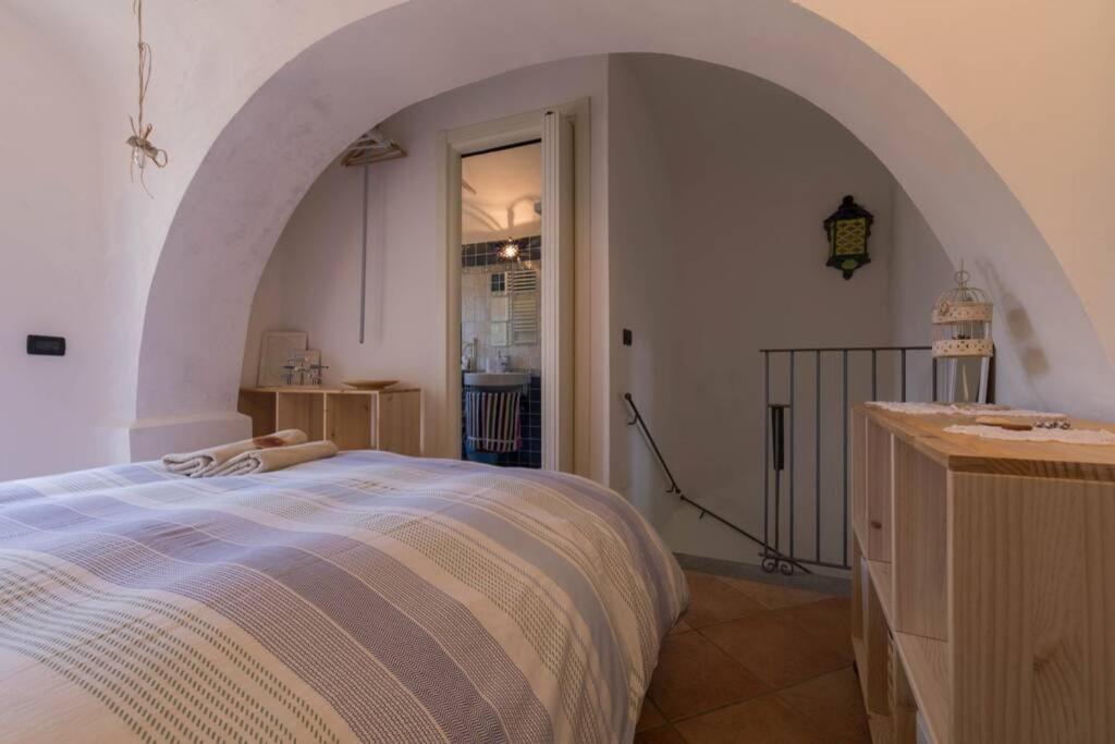 La Casa Di Sandra A Noli Villa Exterior foto