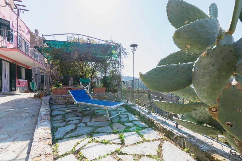 La Casa Di Sandra A Noli Villa Exterior foto